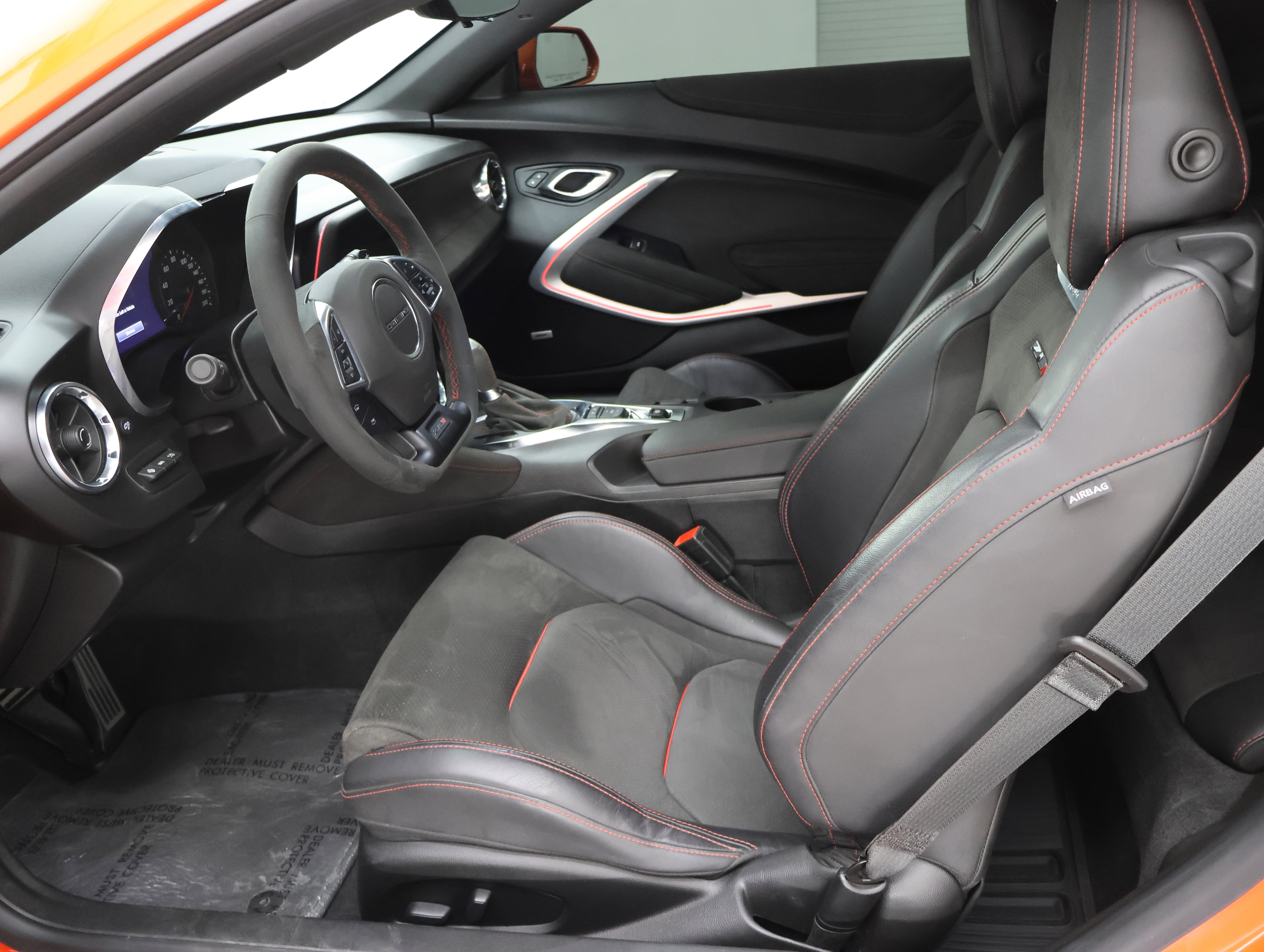 Used 2021 Chevrolet Camaro ZL1 RWD image 8