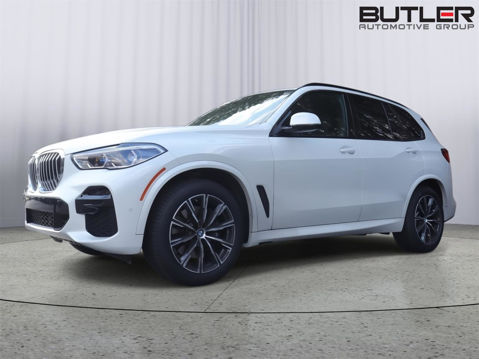 Used 2022 BMW X5 xDrive40i w/ M Sport Package