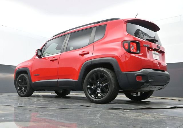 Used 2017 Jeep Renegade Altitude image 10