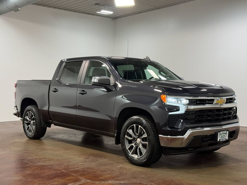 Used 2023 Chevrolet Silverado 1500 LT AWD/4WD image 22
