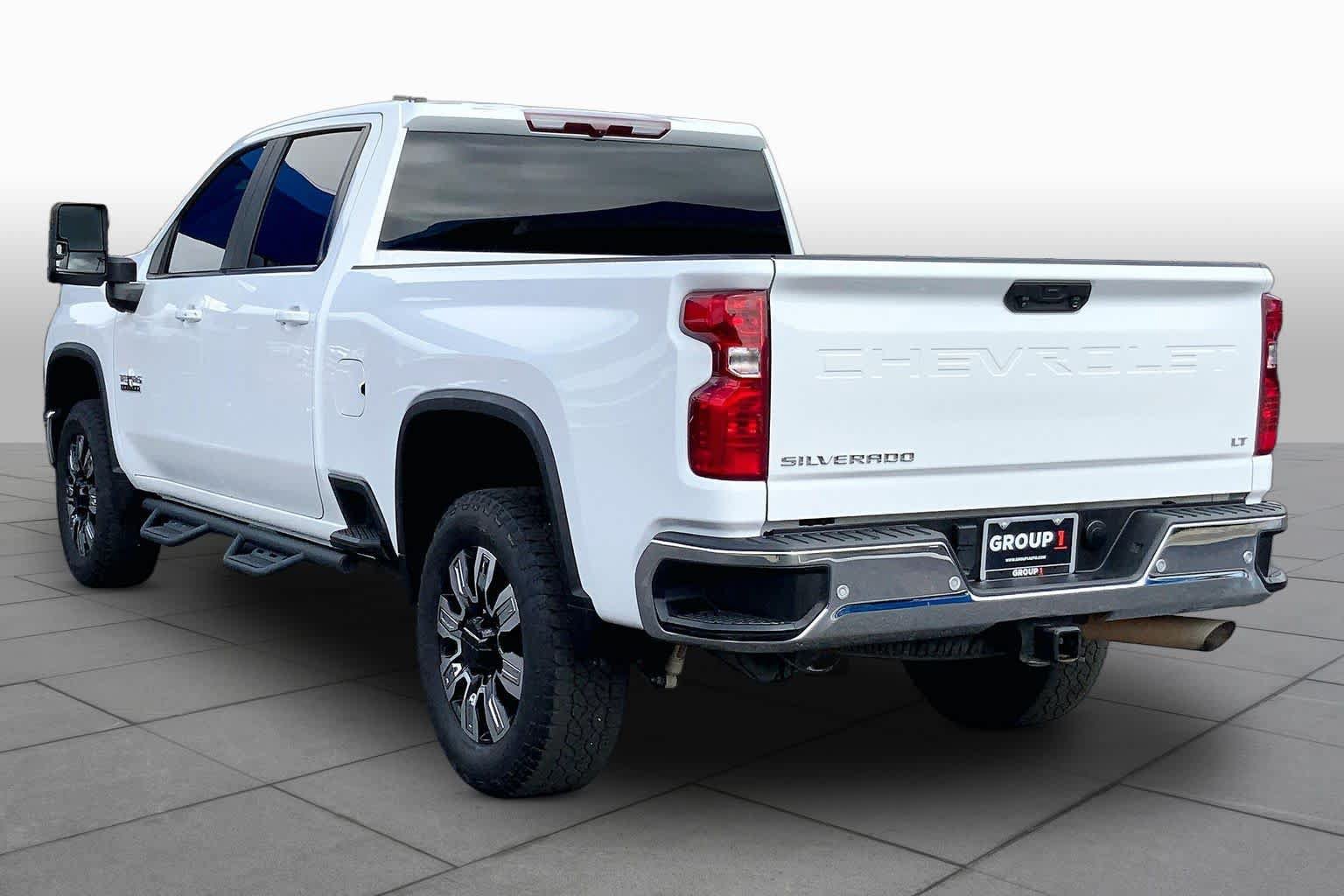 Used 2024 Chevrolet Silverado 2500 LT w/ Texas Edition AWD/4WD image 12
