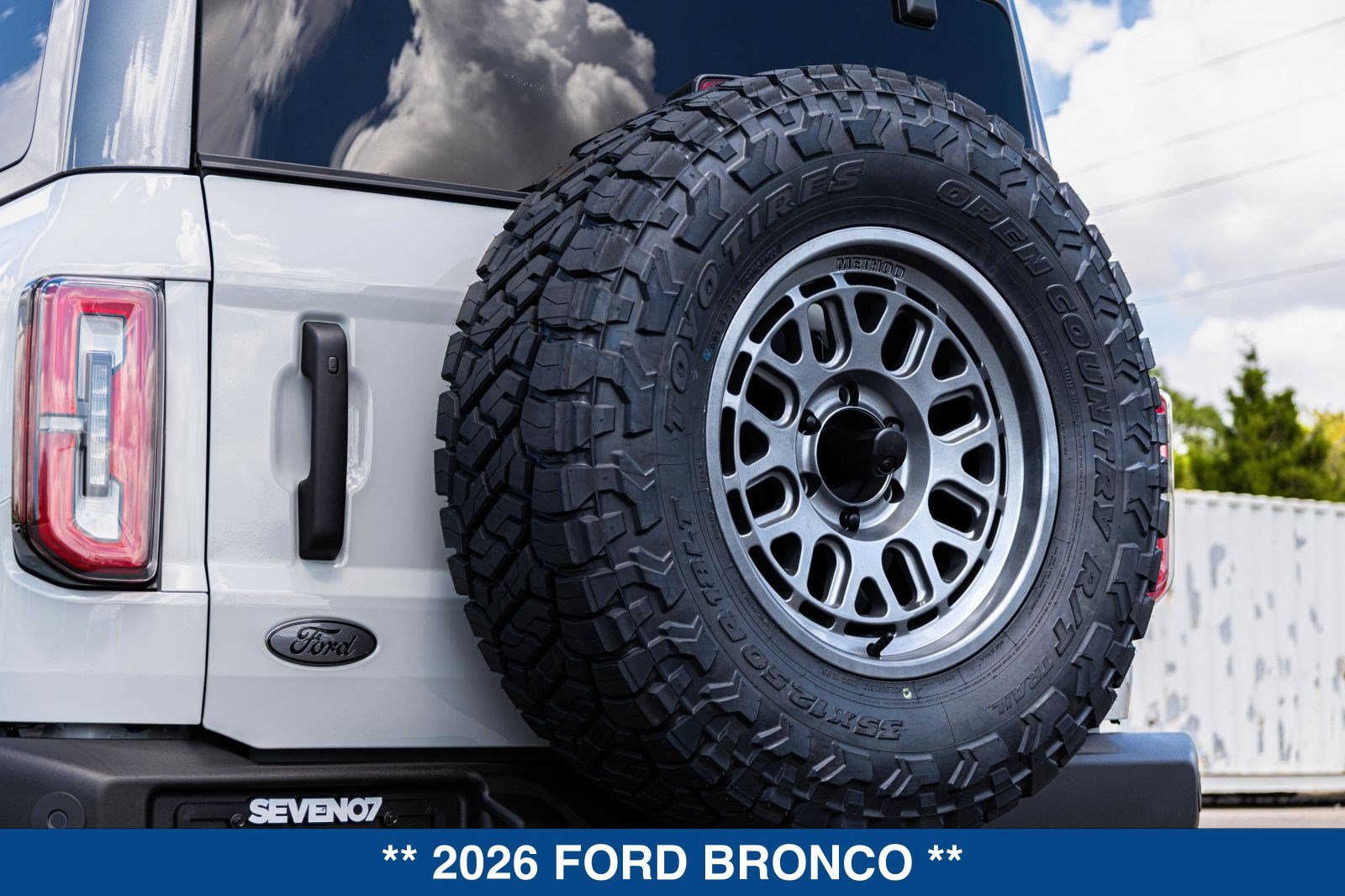 New 2026 Ford Bronco Outer Banks AWD/4WD image 25