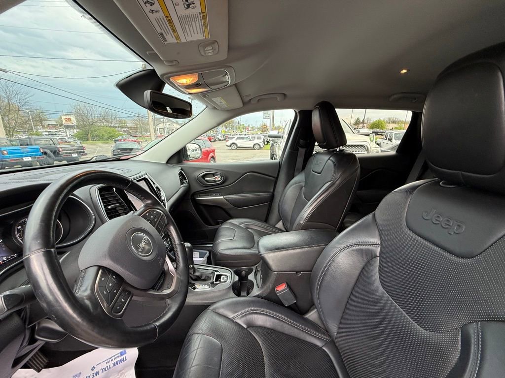 Used 2020 Jeep Cherokee Limited image 12