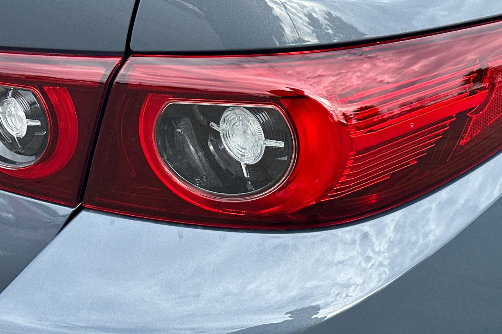 New 2026 MAZDA MAZDA3 2.5 Turbo Sedan w/Premium Plus image 32