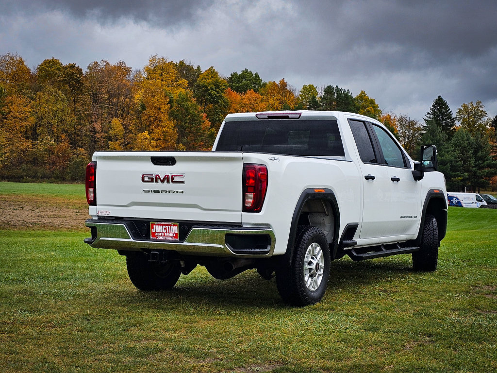 Used 2024 GMC Sierra 2500 Pro w/ Convenience Package AWD/4WD image 4
