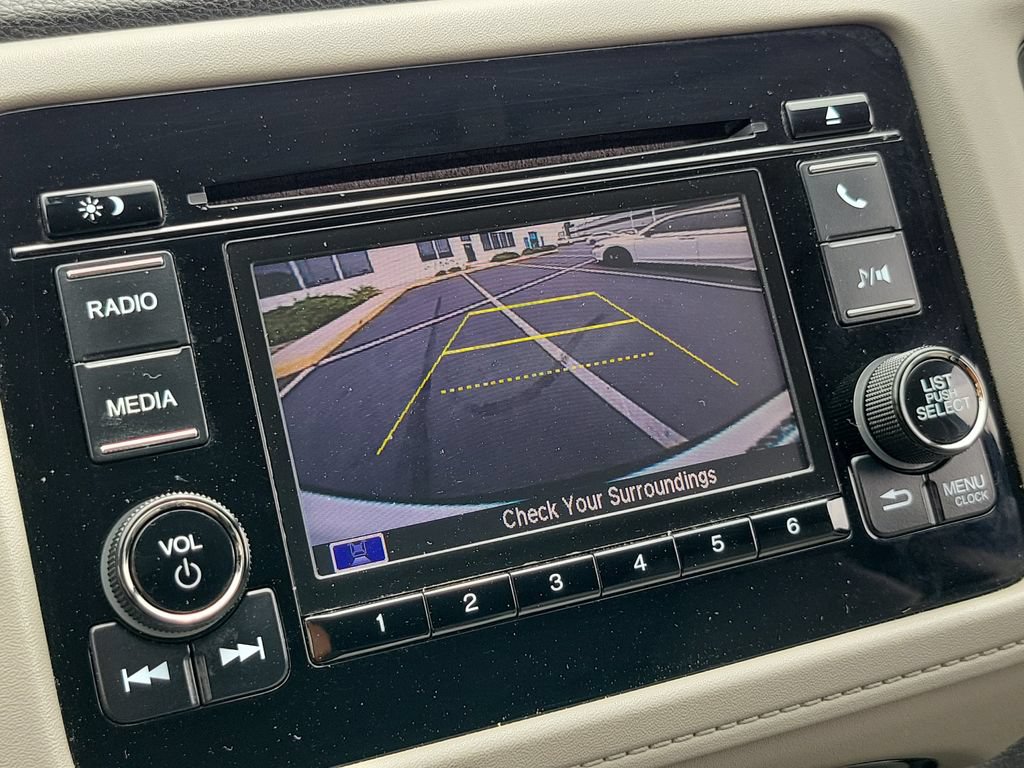 Certified 2020 Honda HR-V LX image 30