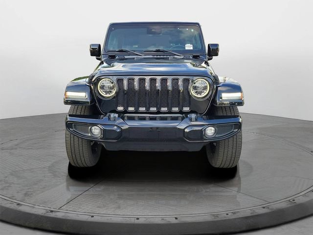 Used 2022 Jeep Wrangler Unlimited Sahara image 2