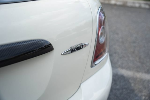 Used 2009 MINI Cooper John Cooper Works FWD image 39