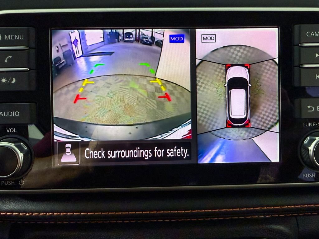 Used 2018 Nissan Kicks SR image 16