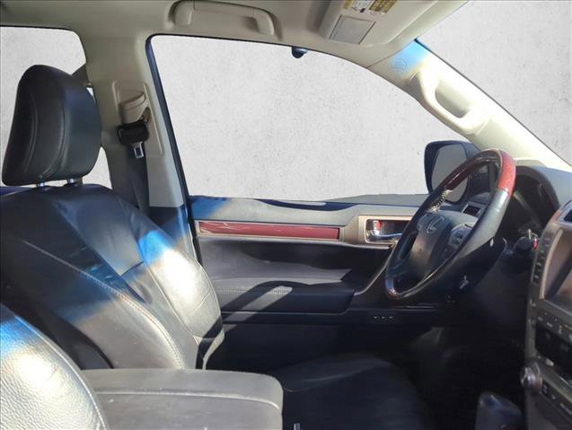 Used 2014 Lexus GX 460 image 22