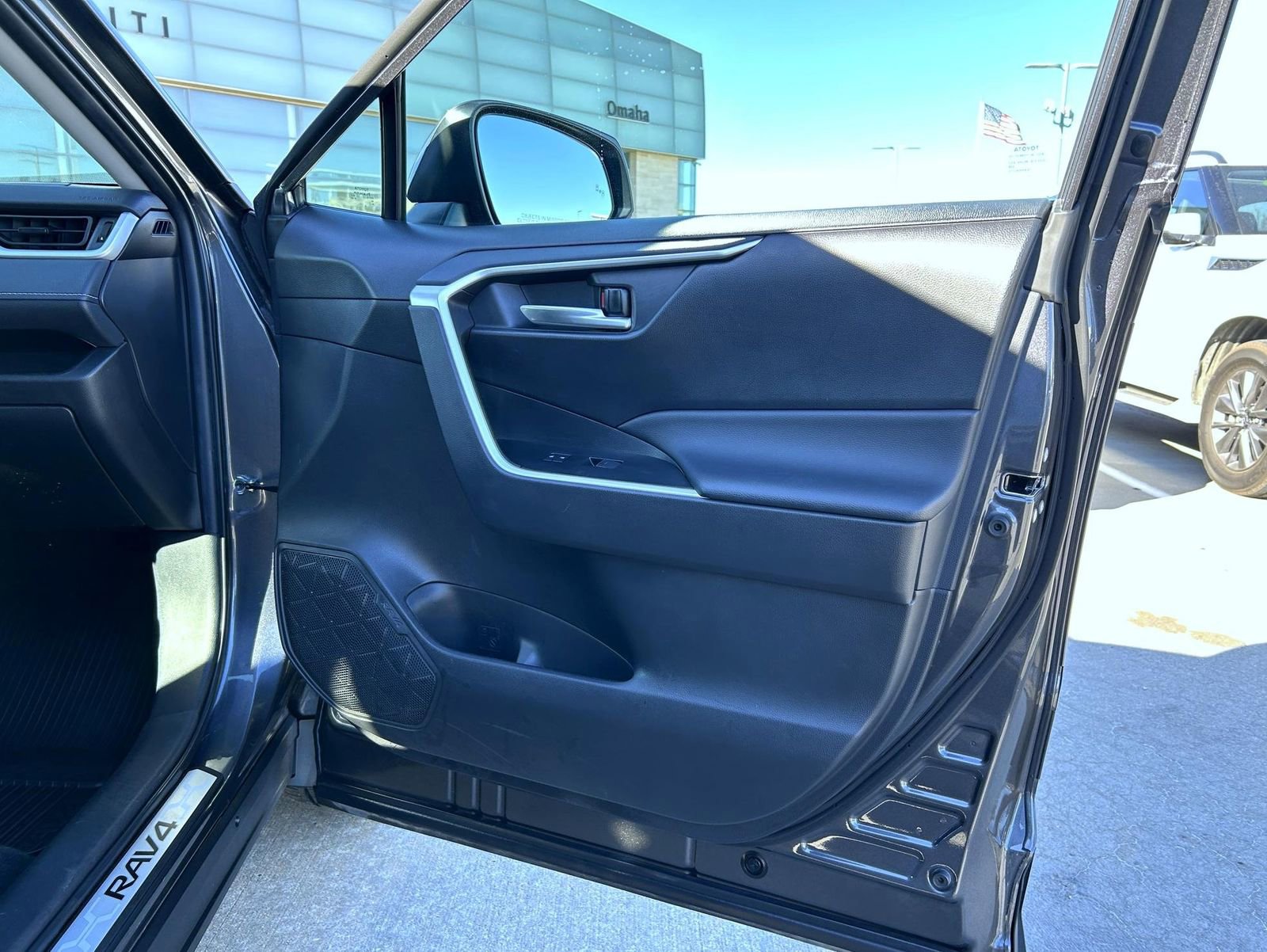 Used 2023 Toyota RAV4 XLE image 16