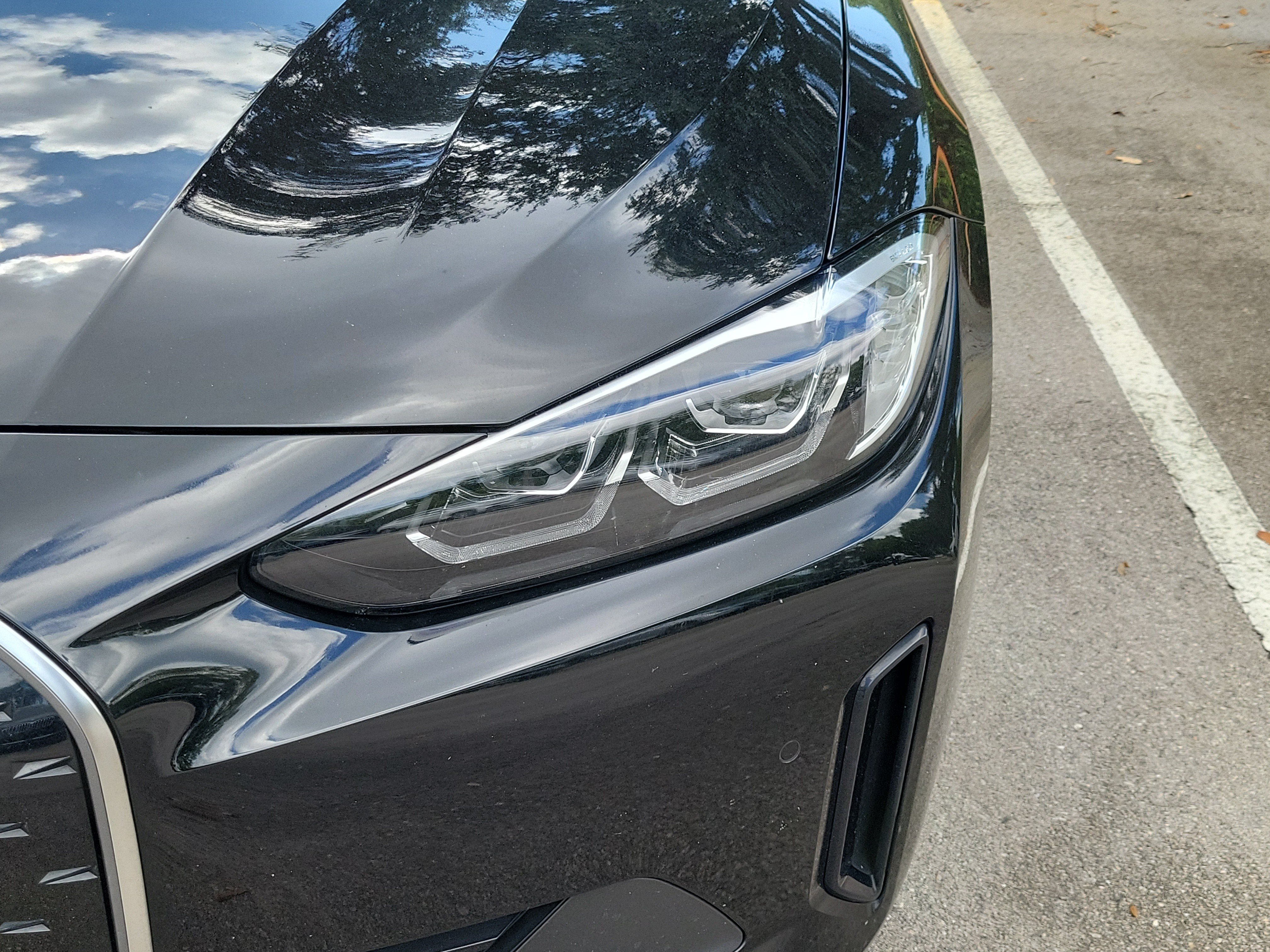 Used 2024 BMW i4 eDrive35 w/ Premium Package RWD image 4