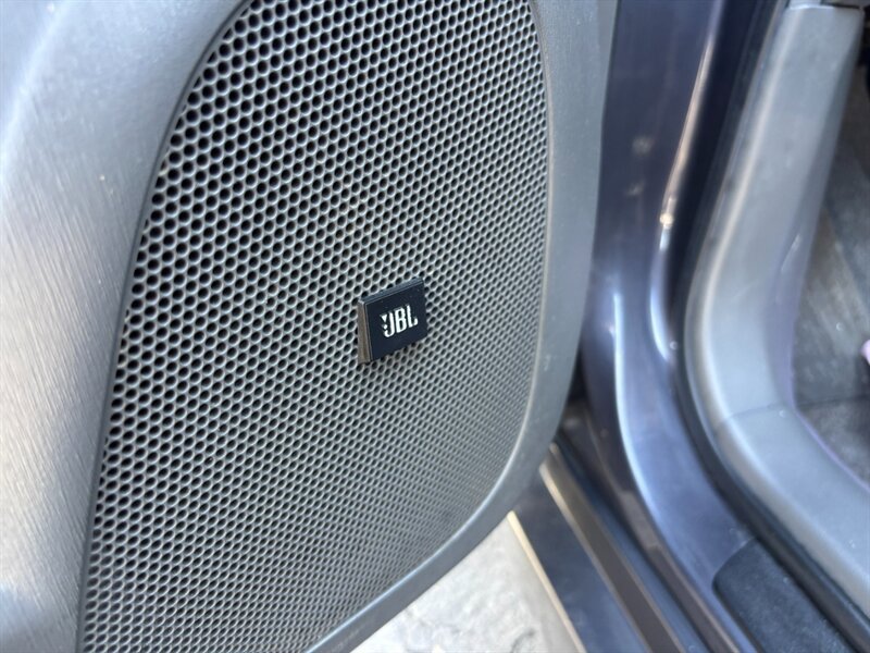 Used 2010 Toyota Prius Three FWD image 19