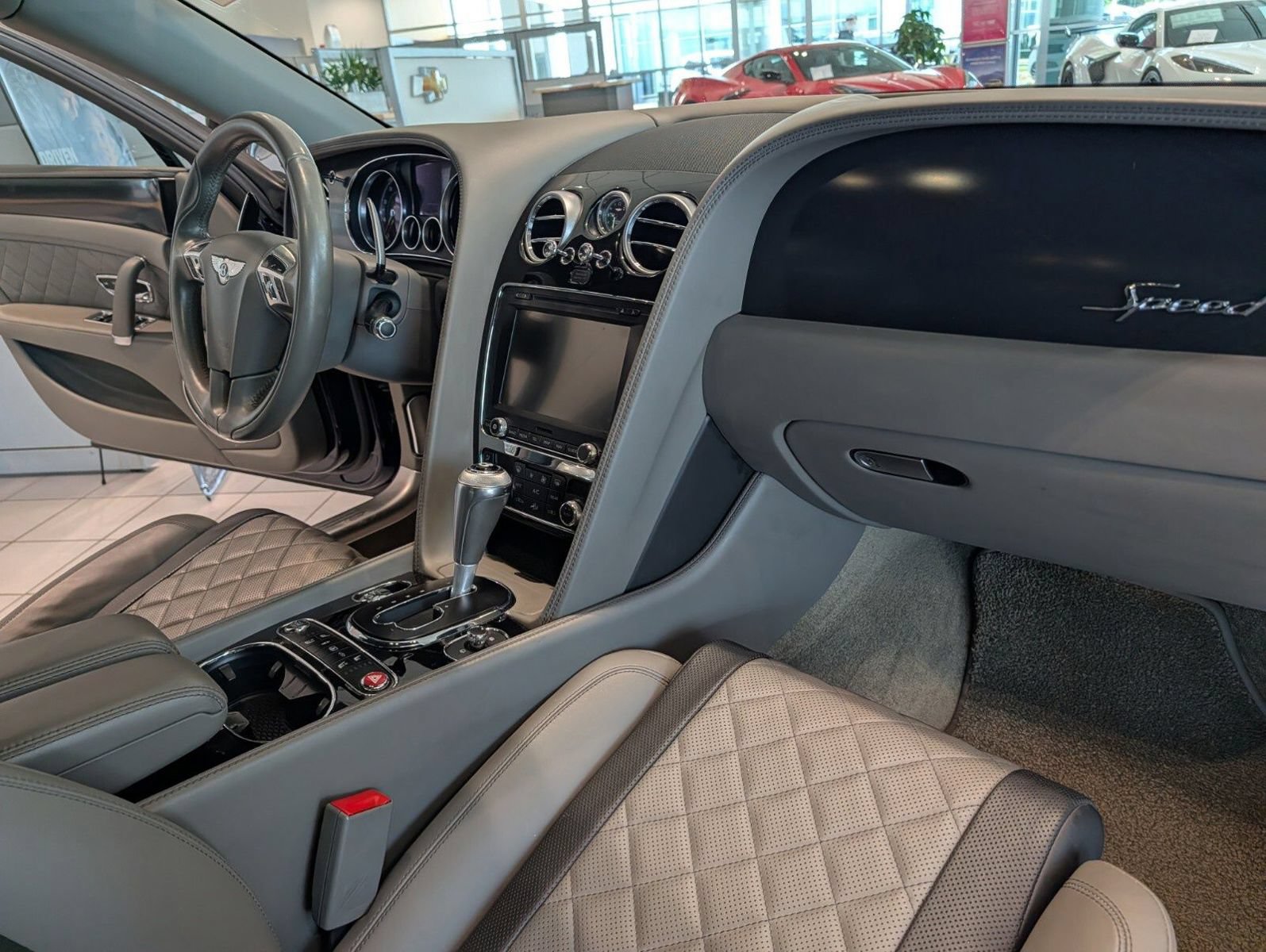 Used 2017 Bentley Flying Spur S W12 AWD/4WD image 37