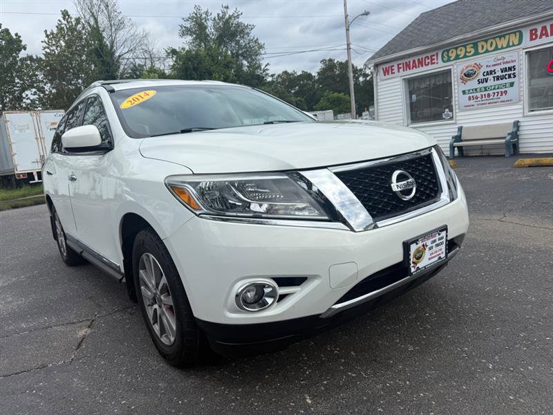 Used 2014 Nissan Pathfinder SL w/ Cargo Package image 4