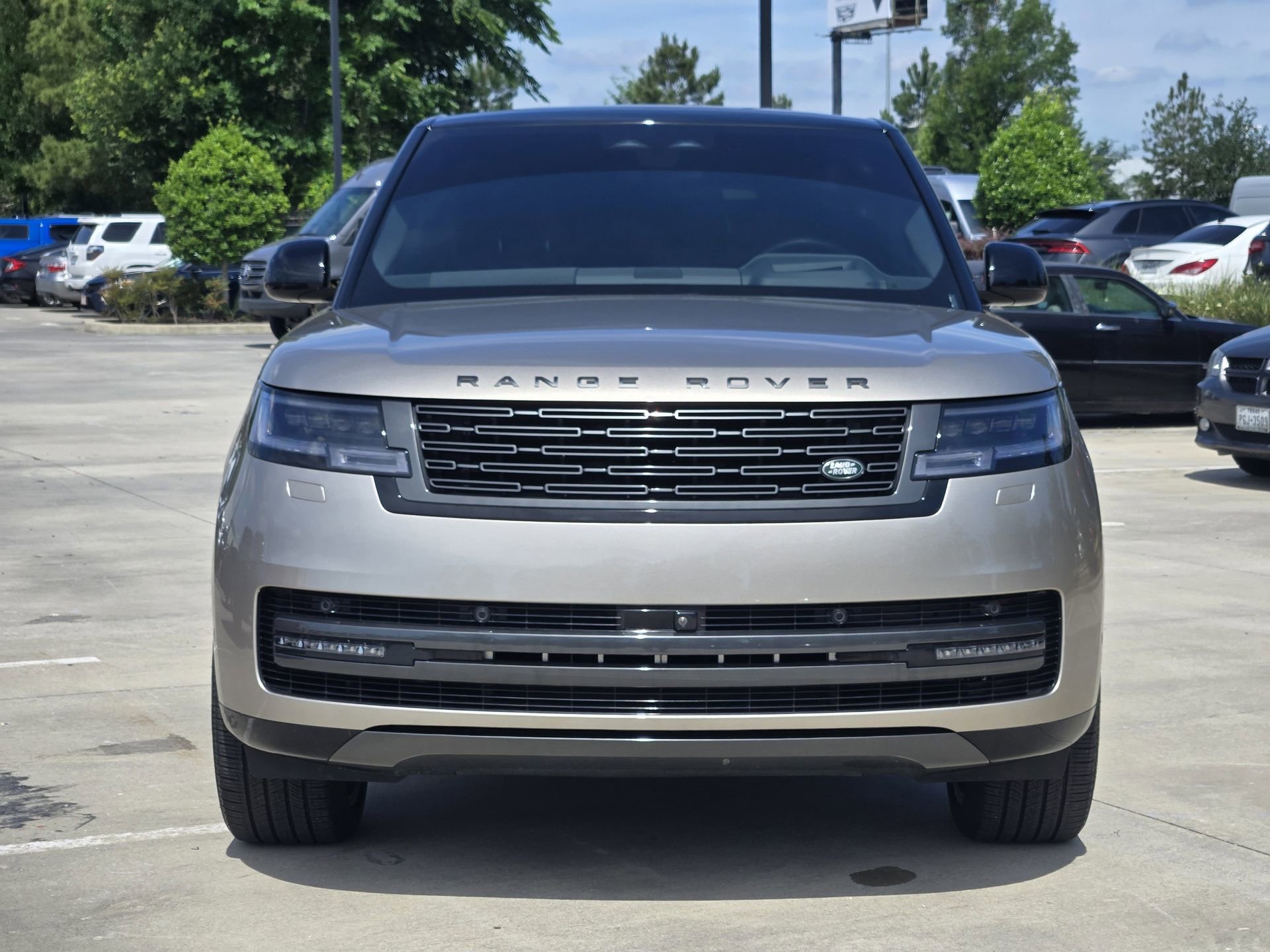 Used 2025 Land Rover Range Rover SE AWD/4WD image 30