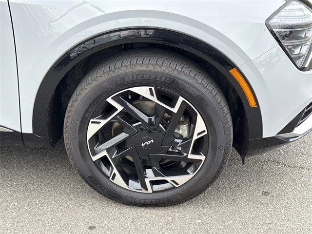 Used 2024 Kia Sportage SX image 7