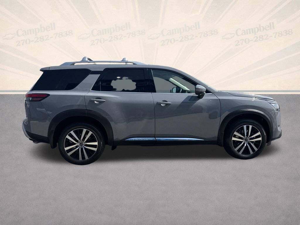 Used 2025 Nissan Pathfinder Platinum w/ Cargo Package image 7