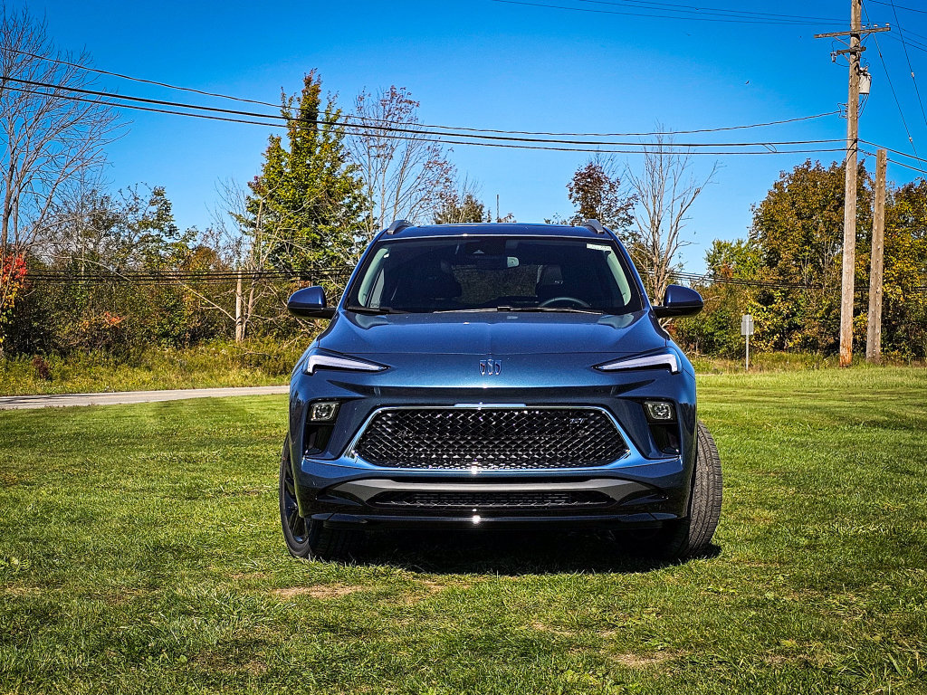 New 2026 Buick Encore GX Sport Touring AWD/4WD image 7