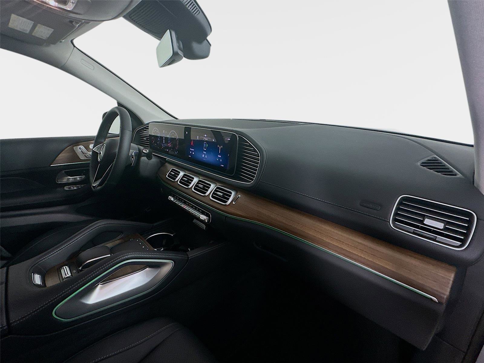 Certified 2026 Mercedes-Benz GLS 450 GLS 450 image 40