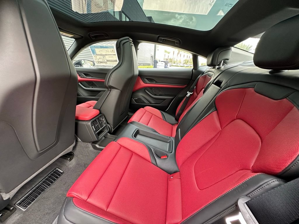 Used 2026 Porsche Taycan RWD image 37