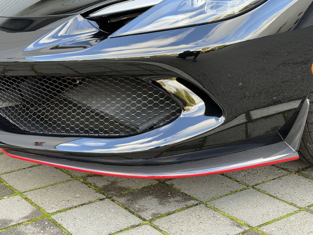 Used 2024 Ferrari 296 GTS image 33