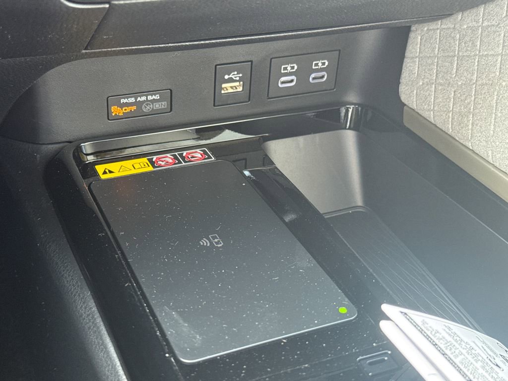 New 2026 Toyota Camry XLE AWD/4WD image 29