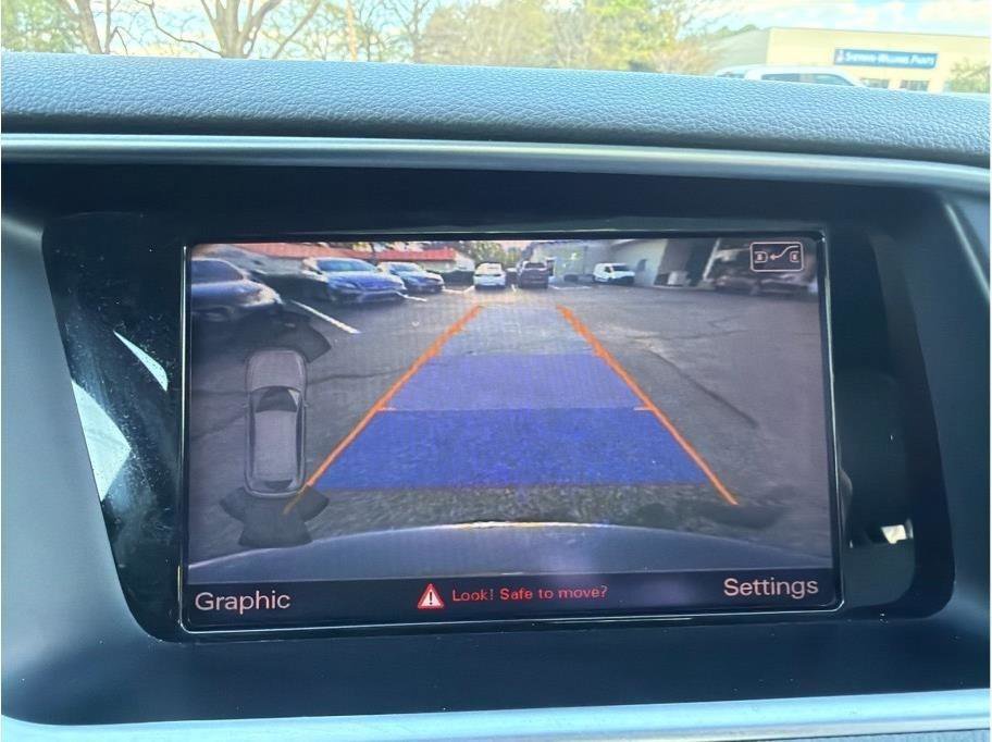 Used 2016 Audi Q5 2.0T Premium Plus w/ Technology Package image 23