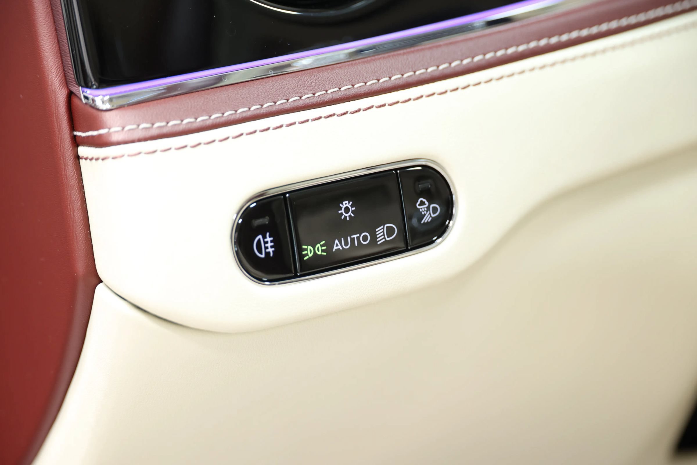 Used 2022 Bentley Flying Spur W12 AWD/4WD image 32