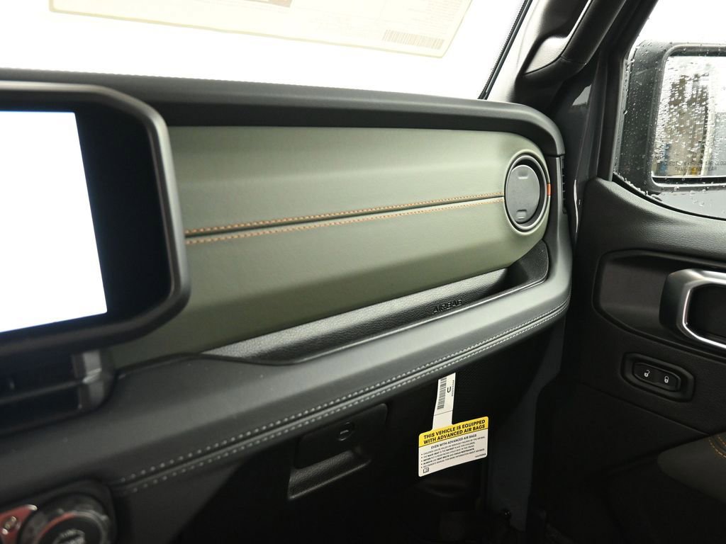 New 2026 Jeep Gladiator Mojave AWD/4WD image 27