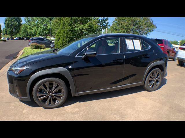 Used 2019 Lexus UX 200 F Sport w/ F Sport Premium Package FWD image 7