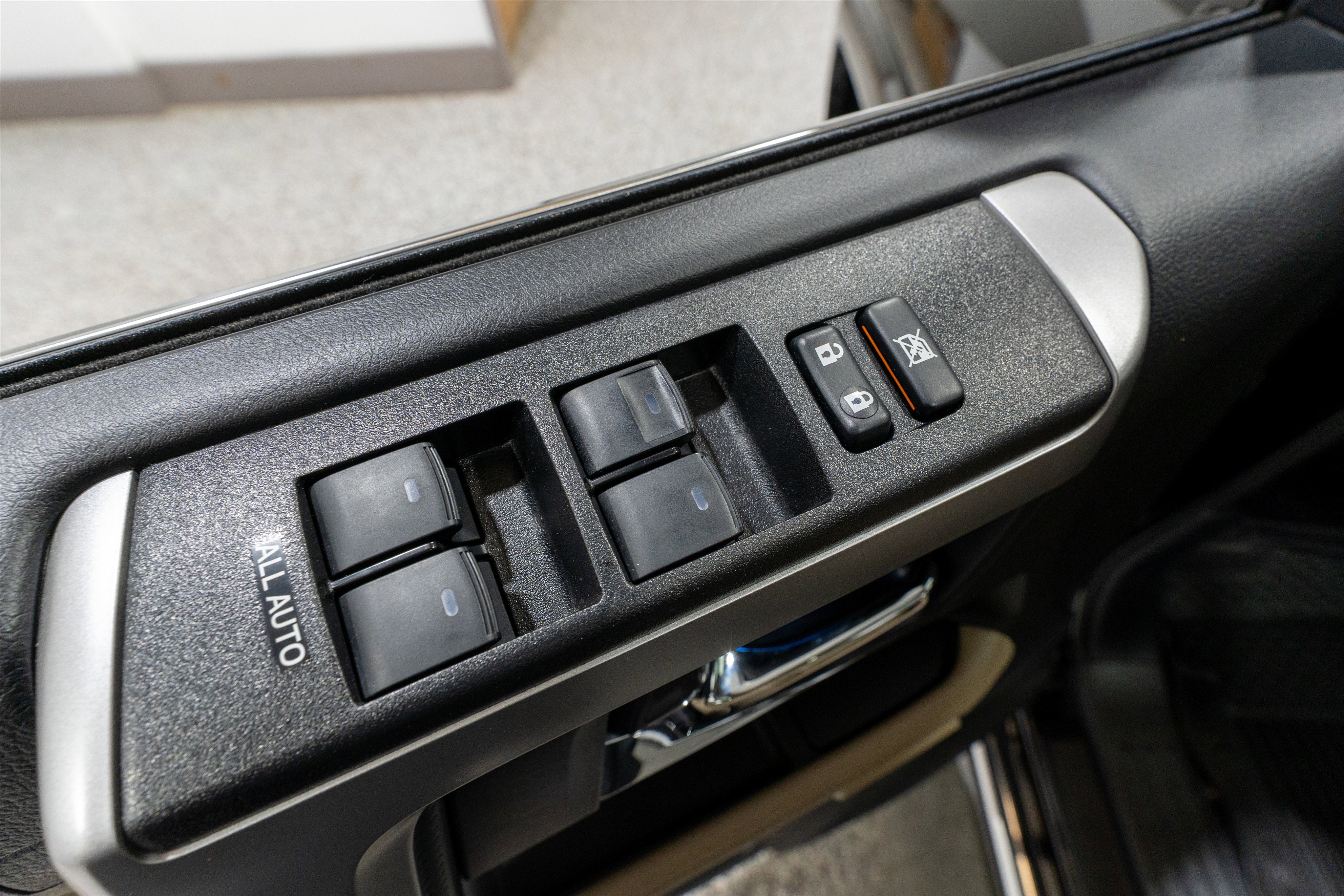 Used 2024 Toyota 4Runner Limited image 14