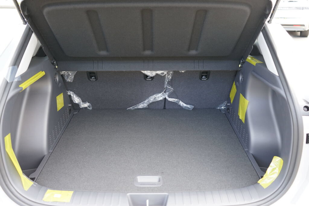 Certified 2025 Hyundai Kona SEL AWD/4WD image 7