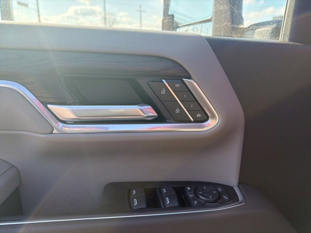 New 2026 GMC Sierra 3500 SLT w/ SLT Convenience Package image 14