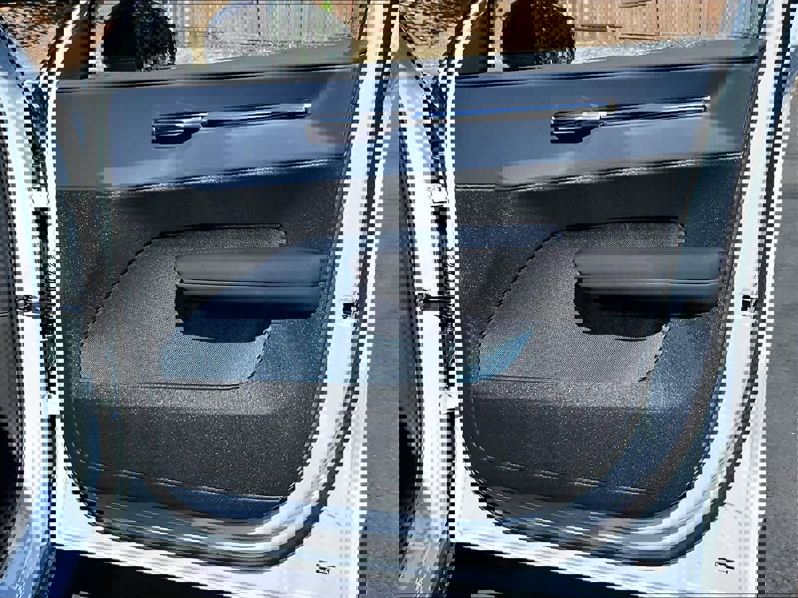 New 2026 Volvo EX30 Plus w/ Protection Package Premier image 30