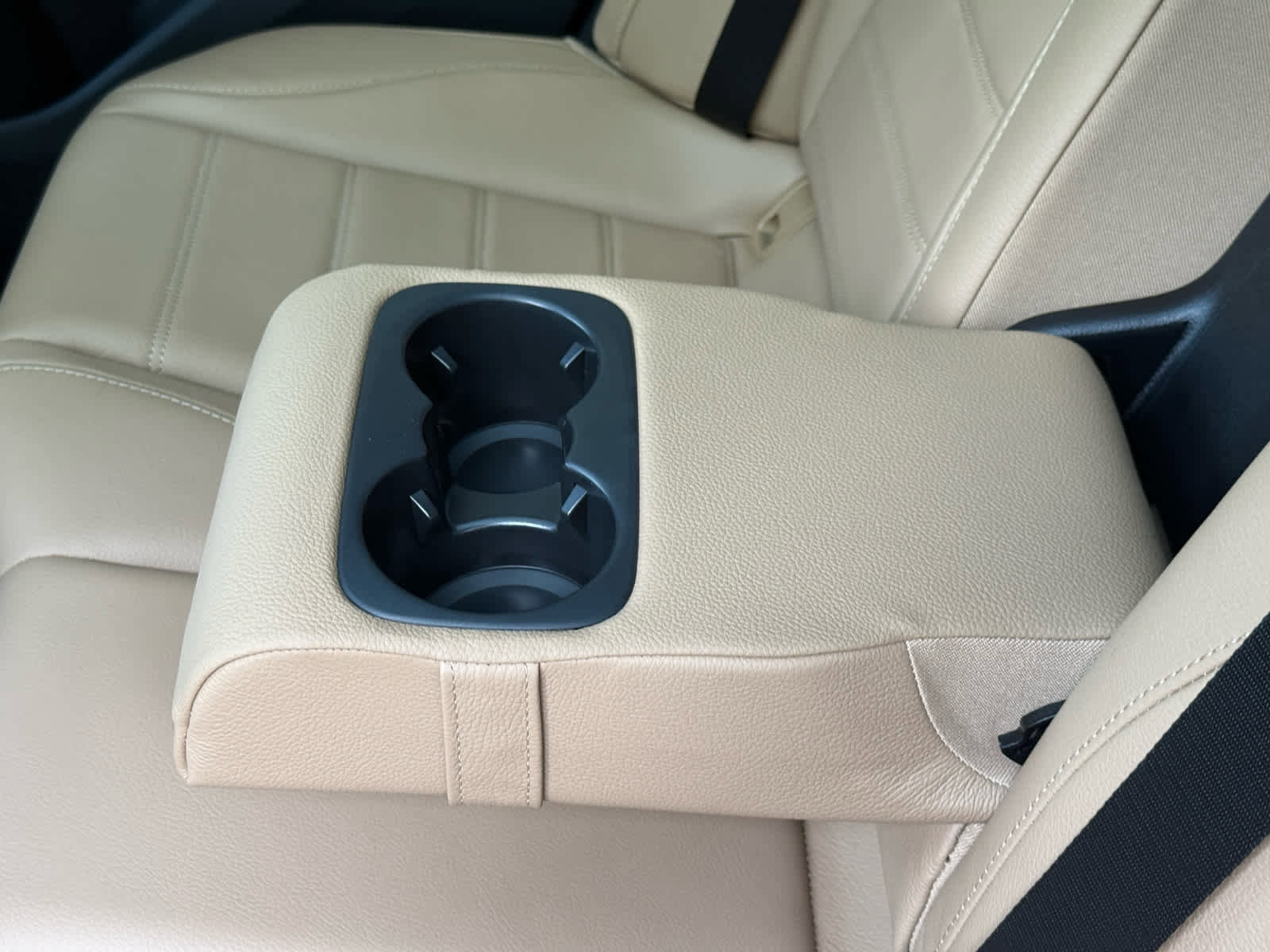 New 2026 Mercedes-Benz GLE 580 4MATIC image 34