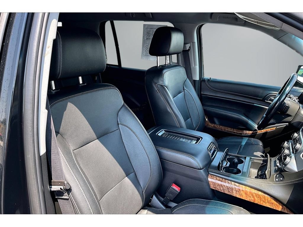 Used 2020 Chevrolet Tahoe Premier AWD/4WD image 25