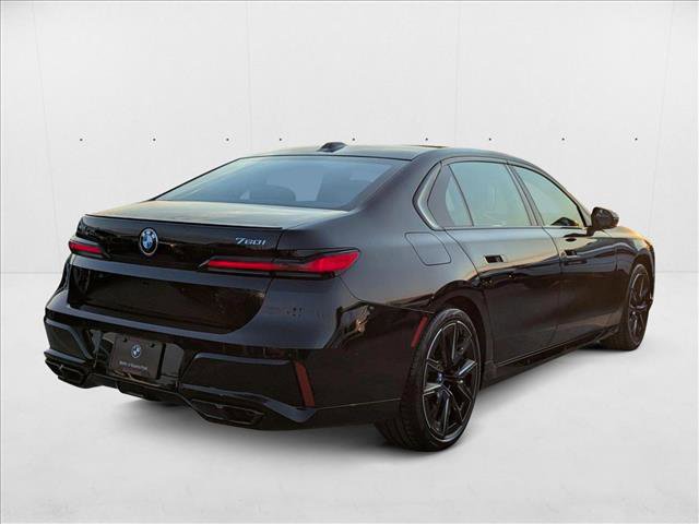 New 2025 BMW 760i xDrive 760i xDrive image 2