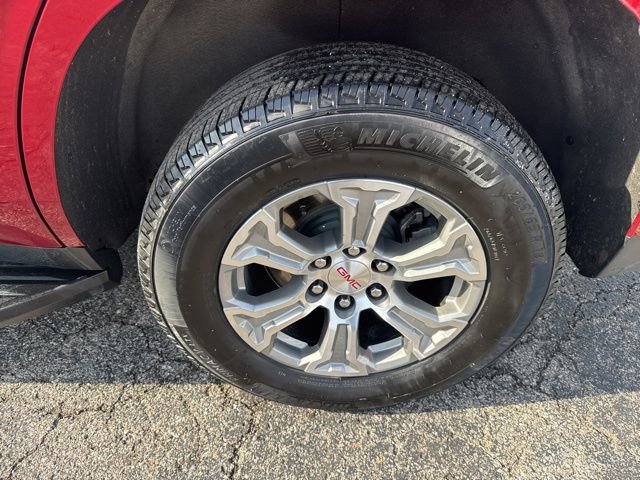 Certified 2024 GMC Yukon SLE w/ Gmc Pro Safety Plus Package image 11