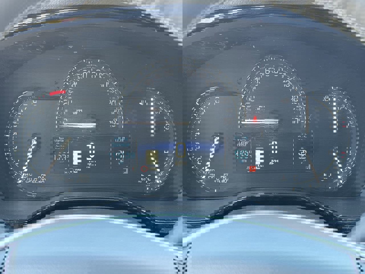 Used 2018 Cadillac XT5 Premium Luxury w/ LPO, Wheel Lock Package image 24