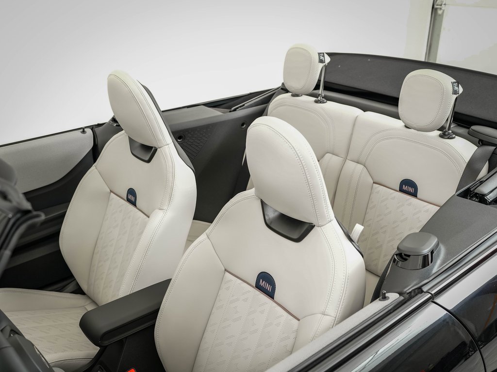 New 2026 MINI Cooper S image 15