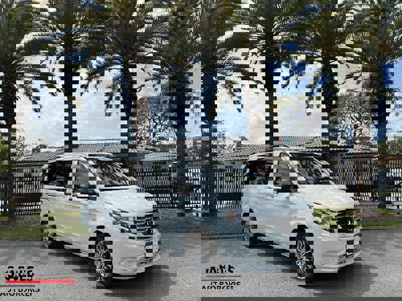 Used 2018 Mercedes-Benz Metris Passenger