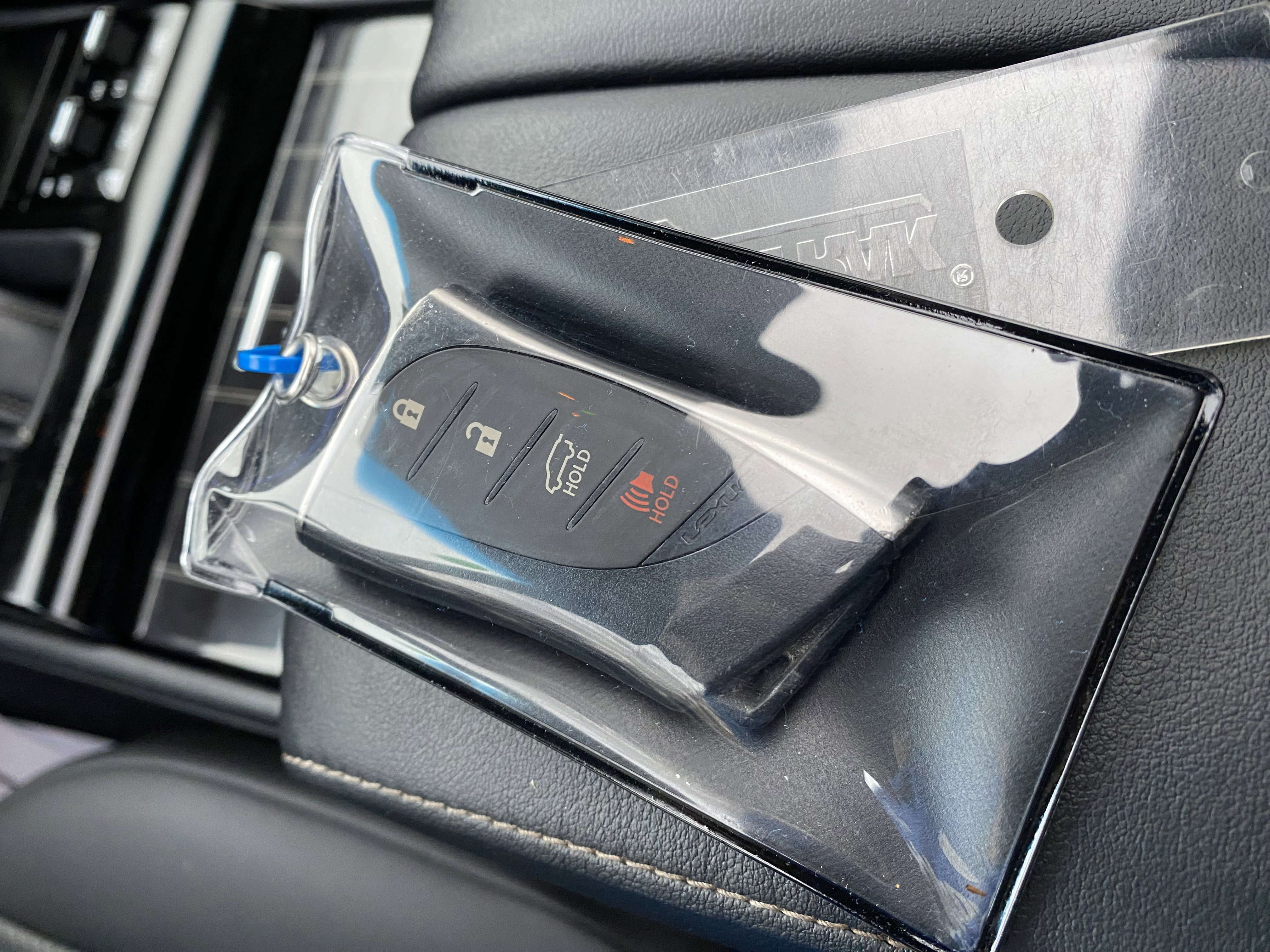 Used 2021 Lexus GX 460 Premium w/ Premium Package image 40