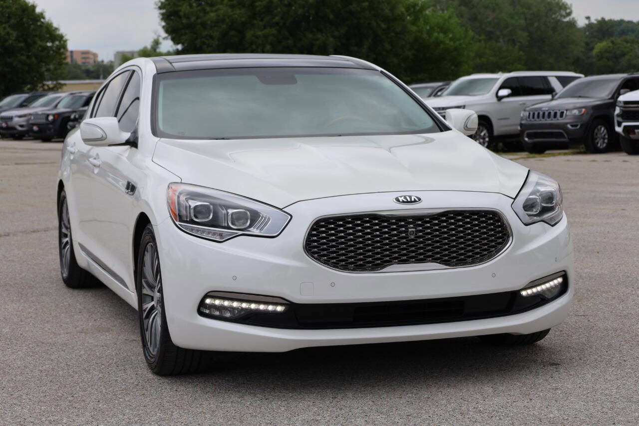 Used 2016 Kia K900 Luxury image 4