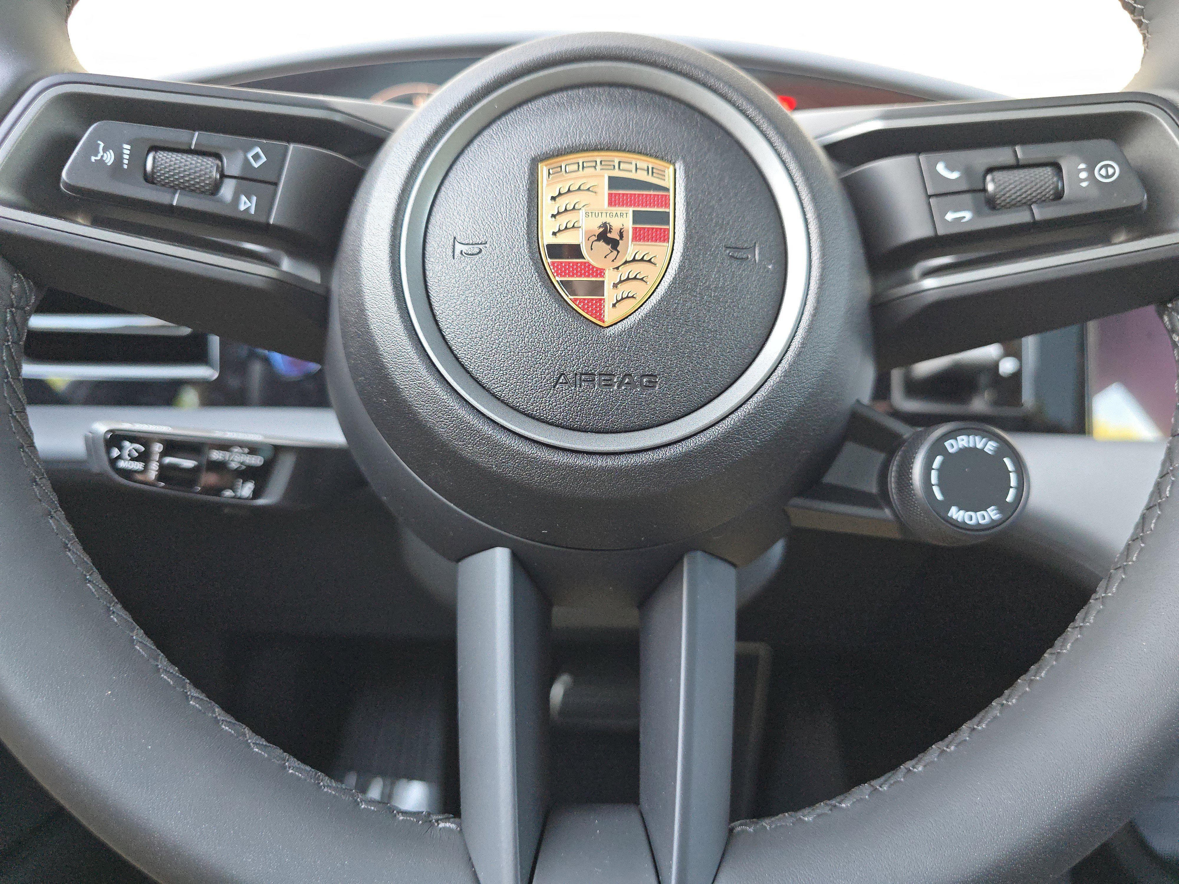 New 2025 Porsche Taycan image 17