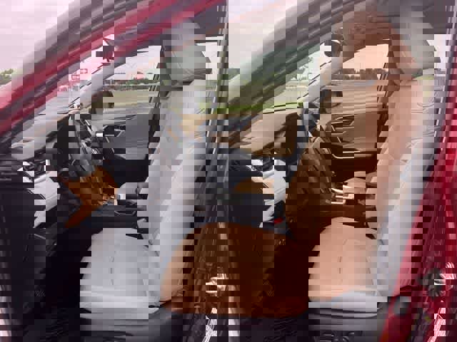 Used 2024 Toyota RAV4 XLE w/ Convenience Package image 11