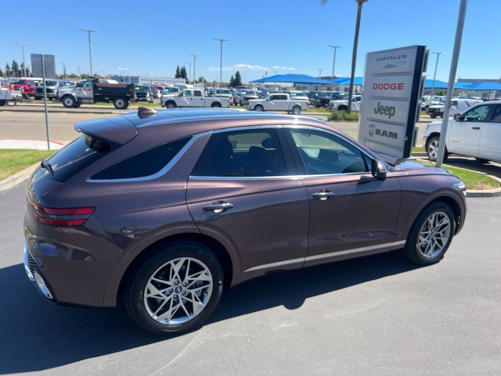 Used 2023 Genesis GV70 2.5T w/ Advanced Package AWD/4WD image 18