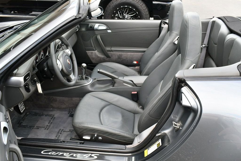Used 2006 Porsche 911 Carrera 4S image 14