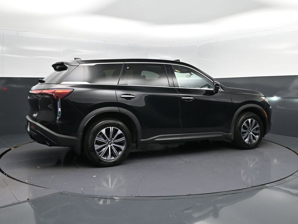 Used 2023 INFINITI QX60 Pure image 8