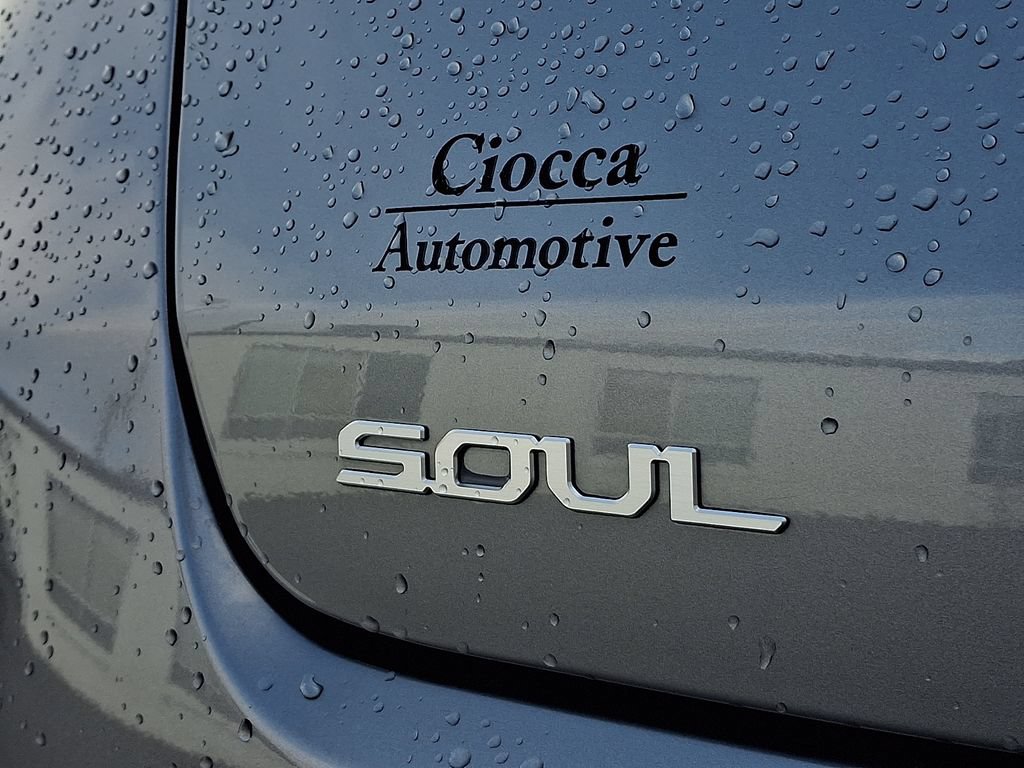 Used 2025 Kia Soul GT-Line FWD image 29